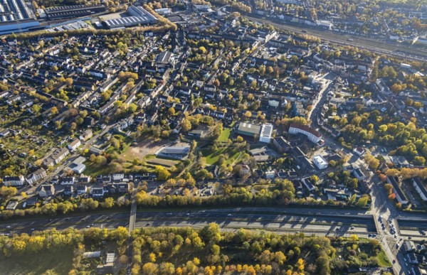 Aerial view, sports field Von-der-Tann-Straße, new sports park Styrum with park of the Feldmann Foundation, construction site new building, Styrum, Mülheim an der Ruhr, Ruhr area, North Rhine-Westphalia, Germany, DE, Europe, aerial view, aerial photography, aerial photography, photovoltaics, photovoltaic system, solar, solar system, solar energy, solar energy, sports, sports facilities, sports park Styrum, sports field, sports facility, overview, bird's-eye view, bird's-eye view, overview
