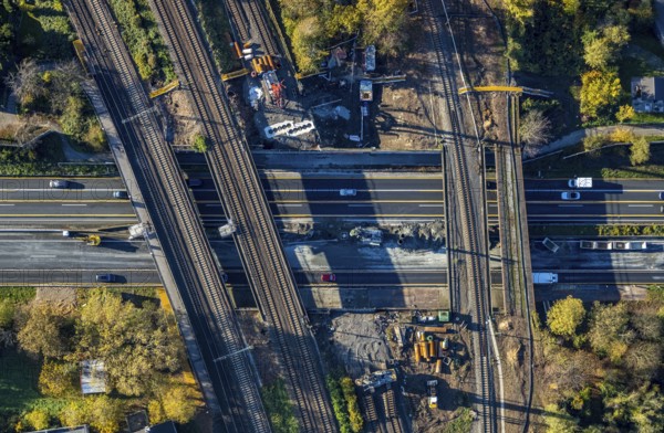 Aerial view, construction site, railway bridges after tanker fire, motorway A40, Styrum, Mülheim an der Ruhr, Ruhr area, North Rhine-Westphalia, Germany, construction work, construction area, construction site, construction crane, construction measure, bridge, DE, railway bridge, renovation, Europe, aerial view, aerial photography, aerial photography, aerial photography, renovation, closure, overview, tanker accident, bird's eye view, birds-eyes view, overview