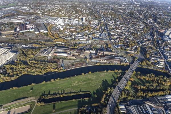 Aerial view, Friedrich Wilhelms-Hütte Stahlguss, river Ruhr, Altstadt II, Mülheim an der Ruhr, Ruhr area, North Rhine-Westphalia, Germany, DE, Europe, Friedrich-Ebert-Straße, commercial enterprises, commercial area, commercial park, commercial location, commercial use, industrial area, industrial building, industrial location, aerial view, aerial photography, aerial photography, Stahlgroßhandel Schulte, overview, bird's eye view, birds-eyes view, overview