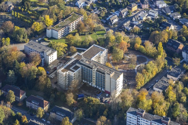Aerial view, Haus Gracht - Mülheimer Seniorendienste, construction site new building, Altstadt I - Nordost, Mülheim an der Ruhr, Ruhr area, North Rhine-Westphalia, Germany, construction work, construction area, construction site, building plots, construction project, construction site, care and nursing, DE, Europe, Gracht, aerial view, aerial photography, aerial photography, new building, care facility, retirement home, retirement home, retirement centre, overview, bird's eye view, birds-eyes view, overview