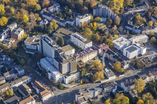 Aerial view, Protestant hospital, new buildings Schulstraße, Altstadt I - Südwest, Mülheim an der Ruhr, Ruhr area, North Rhine-Westphalia, Germany, DE, Europe, health care, hospital, clinic, clinic centre, hospital, aerial photograph, aerial photography, aerial photography, medical facility, medical aid, emergency service, overview, bird's eye view, bird's eye view, overview, wertgasse, medical care