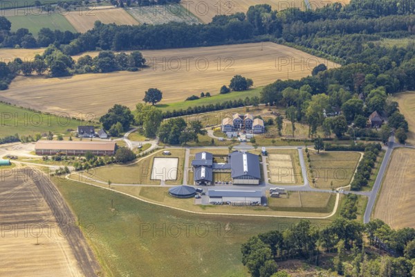 Aerial view, Gut Bertingloh, horse farm, construction site new building Bertingloh, Menden, Sauerland, Märkischer Kreis, North Rhine-Westphalia, Germany, construction work, construction area, building site, building plots, construction measure, construction project, construction site, DE, dressage sport, Europe, stud farm, agricultural business, aerial view, aerial photography, aerial photography, new building, horses, horse boarding, equestrian sport, horse trainer, horse breeding, overview, bird's eye view, meadows and fields, birds-eyes view, overview