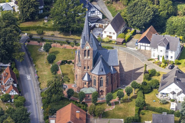Aerial view, catholic church St. Antonius Einsiedler, Halinger Dorfstraße, Antoniuskirchplatz, Menden, Sauerland, Märkischer Kreis, North Rhine-Westphalia, Germany, place of worship, DE, Europe, religious community, church, parish, denomination, aerial view, aerial photography, aerial photography, aerial photography, religion, overview, bird's-eye view, birds-eyes view, overview