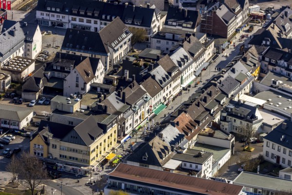Aerial view, shopping street Ruhrstraße, Meschede, Sauerland, North Rhine-Westphalia, Germany, DE, shopping mile, shopping square, shopping street, shopping centre, Europe, commercial buildings, property tax, real estate, aerial view, aerial photography, aerial photography, shopping, overview, bird's eye view, residential buildings, birds-eyes view, overview
