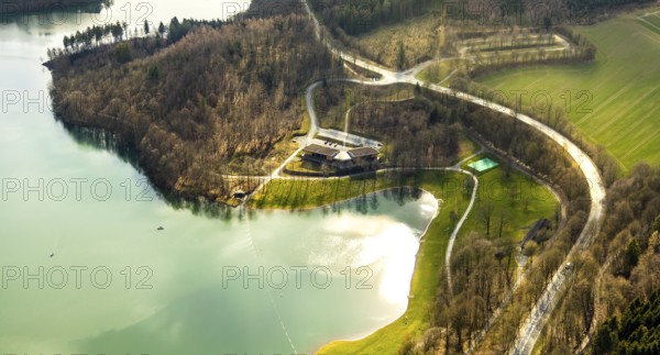 Aerial view, car park and excursion restaurant at the Hennetalsperre, H1, Hennesee, Berghausen, Meschede, Sauerland, North Rhine-Westphalia, Germany, Berghauser Bucht Badestrand, DE, Europe, Hennetalsperre, aerial view, aerial photography, aerial photography, car park H1 at the lake, reservoir, dam, overview, bird's-eye view, forest, forest area, birds-eyes view, overview