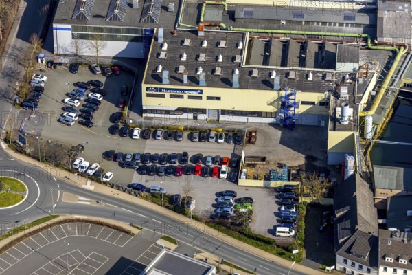 Aerial view, company building Martinrea Honsel, Meschede, Sauerland, North Rhine-Westphalia, Germany, DE, Europe, Fritz-Honsel-Straße, commercial enterprises, commercial area, commercial location, commercial use, aerial photograph, aerial photography, aerial photography, overview, bird's-eye view, birds-eyes view, overview