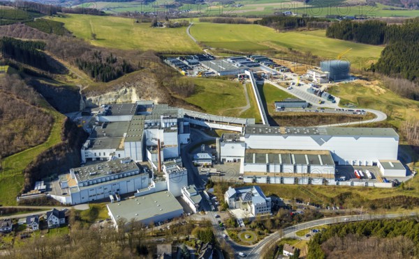 Aerial view, Brewery C.& A. VELTINS GmbH & Co. KG, new construction high-bay warehouse, Grevenstein, Meschede, Sauerland, North Rhine-Westphalia, Germany, An der Streue, construction work, construction site, construction crane, construction measure, construction project, construction site, brewery, DE, Europe, beverage manufacturer, capacity requirements, aerial view, aerial photography, aerial photography, new construction, overview, Veltins, bird's eye view, birds-eyes view, overview