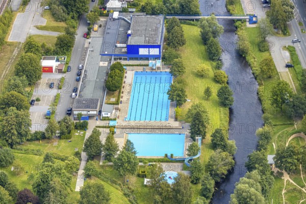 Aerial view, indoor and outdoor pool Meschede, Meschede, Sauerland, Hochsauerlandkreis, North Rhine-Westphalia, Germany, bathing establishment, bathing resort, DE, Europe, outdoor pool, leisure, leisure pool, indoor pool, Le-Puy-Straße, lawn, aerial view, aerial photography, aerial photography, pool, swimming pool, swimming pool, swimming pleasure, overview, bird's eye view, water fun, birds-eyes view, overview