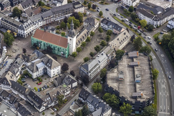 Aerial view, Catholic parish church St. Walburga, construction site renovation, war memorial, Kaiser-Otto-Platz, Meschede, Sauerland, Hochsauerlandkreis, North Rhine-Westphalia, Germany, place of worship, construction work, construction area, construction site, construction measure, construction project, construction site, DE, monument, memorial complex in memory of the fallen of the war 1870/71, renewal, Europe, religious community, place of worship, church, parish, denomination, aerial view, aerial photography, aerial photography, square, religion, renovation, redevelopment, Stiftsplatz, overview, covering, bird's-eye view, birds-eyes view, overview
