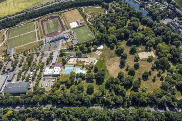 Aerial view, ENNI Solimare swimming pool, ENNI event hall, Mörser TV Hockey, Vinn, Mörs, Ruhr area, North Rhine-Westphalia, Germany, DE, Europe, birds-eyes, view, aerial photography, aerial photography, aerial photography, overview, overview, bird's eye view, leisure, swimming, sports, fitness, water, swimming pool, bathing, recreation, event hall, venue, events, hockey, hockey pitch