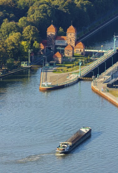 Aerial view, waterway junction Minden, Weserschleuse Minden, Nordstadt, Minden, Ostwestfalen-Lippe, OWL, North Rhine-Westphalia, Germany, DE, Europe, aerial view, aerial photography, aerial photography, OWL book, OWLBuch, Ostwestfalen, overview, bird's-eye view, birds-eyes view, overview