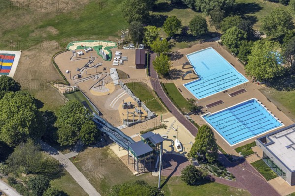 Aerial photo, ENNI Solimare swimming pool, Vinn, Mörs, Ruhr area, North Rhine-Westphalia, Germany, DE, Europe, birds-eyes, view, aerial photography, aerial photography, overview, overview, bird's eye view, leisure, swimming, sports, fitness, water, swimming pool, bathing, recreation
