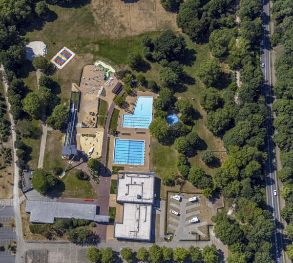 Aerial photo, ENNI Solimare swimming pool, Vinn, Mörs, Ruhr area, North Rhine-Westphalia, Germany, DE, Europe, birds-eyes, view, aerial photography, aerial photography, overview, overview, bird's eye view, leisure, swimming, sports, fitness, water, swimming pool, bathing, recreation