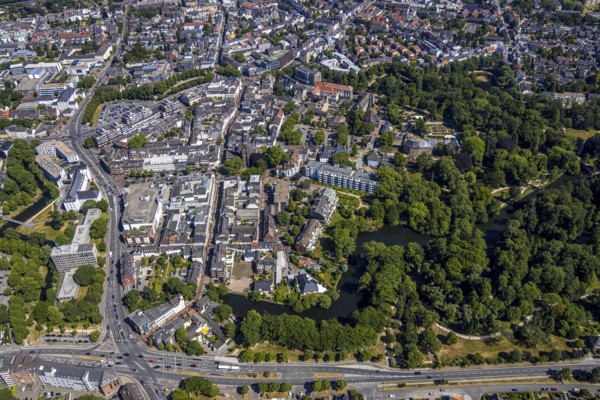 Aerial view, Mörs centre, castle park, Mörs, Ruhr area, North Rhine-Westphalia, Germany, DE, Europe, birds-eyes, view, aerial photography, aerial photography, overview, bird's eye view, leisure, recreation, green spaces, flowers, trees