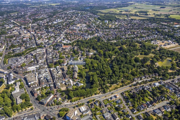 Aerial view, Mörs centre, castle park, Mörs, Ruhr area, North Rhine-Westphalia, Germany, DE, Europe, birds-eyes, view, aerial photography, aerial photography, overview, bird's eye view, leisure, recreation, green spaces, flowers, trees
