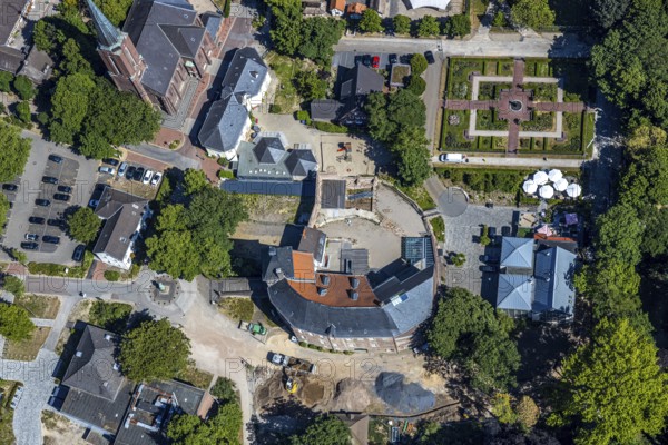 Aerial view, St. Josef Catholic Church, St. Josef Parish Office, Mörs Castle, Grafschafter Museum, Mörs, Rose Garden, Ruhr area, North Rhine-Westphalia, Germany, DE, Europe, birds-eyes, view, aerial photography, aerial photography, overview, bird's eye view, church, religion, faith, worship, mass, history, history of development, history, art, exhibition, vernissage, pictures, sculptures, paintings