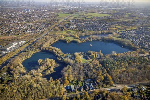 Aerial view, recreation area Schwafheim, mountain lake, Schwafheimer See, Moers-Schwafheim, Mörs, Ruhr area, North Rhine-Westphalia, Germany, DE, Europe, landscape conservation area, aerial view, aerial photography, aerial photography, Römerstraße, lake, overview, bird's-eye view, forest area, birds-eyes view, overview