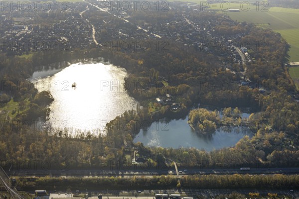 Aerial view, recreation area Schwafheim, mountain lake, Schwafheimer See, Moers-Schwafheim, Mörs, Ruhr area, North Rhine-Westphalia, Germany, DE, Europe, landscape conservation area, aerial view, aerial photography, aerial photography, Römerstraße, lake, overview, bird's-eye view, forest area, birds-eyes view, overview
