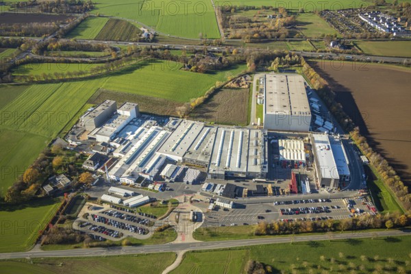 Aerial view, commercial area Am Holtmannshof, Niederrhein-GOLD Tersteegen GmbH, Vineris GmbH, Kapellen-Vennikel, Mörs, Ruhr area, North Rhine-Westphalia, Germany, DE, Europe, commercial enterprises, commercial area, commercial park, commercial location, commercial use, industrial area, industrial building, industrial location, aerial photograph, aerial photography, aerial photography, overview, bird's-eye view, overview