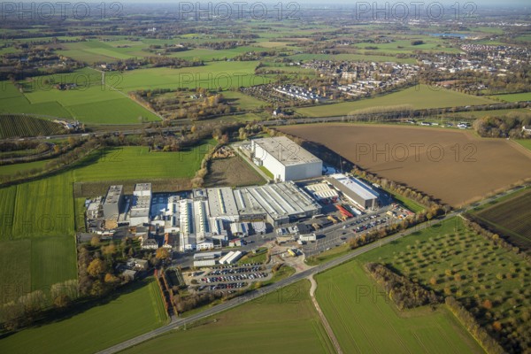Aerial view, commercial area Am Holtmannshof, Niederrhein-GOLD Tersteegen GmbH, Vineris GmbH, Kapellen-Vennikel, Mörs, Ruhr area, North Rhine-Westphalia, Germany, DE, Europe, commercial enterprises, commercial area, commercial park, commercial location, commercial use, industrial area, industrial building, industrial location, aerial photograph, aerial photography, aerial photography, overview, bird's-eye view, overview