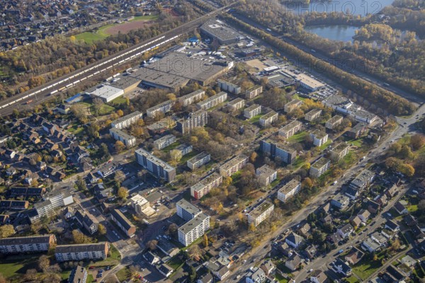Aerial view, residential area Dresdener Ring, EDEKA Handelsgesellschaft Rhein-Ruhr, Chemnitzer Straße, Moers-Asberg, Mörs, Ruhr area, North Rhine-Westphalia, Germany, railway tracks, DE, Europe, commercial enterprises, commercial area, commercial park, commercial location, commercial use, property tax, high-rise buildings, real estate, industrial area, industrial building, industrial site, aerial view, aerial photography, aerial photography, overview, bird's-eye view, residential area, residential area, residential buildings, residential quality, residential neighbourhood, housing estate, birds-eyes view, overview
