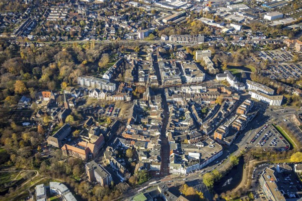 Aerial view, Old Town, Wall Centre, Mörs Town Hall, Protestant Town Church, house facades Kirchstraße, district court, Mörs, Ruhr area, North Rhine-Westphalia, Germany, DE, Europe, Haagstraße, Hanckwitzstraße, fort, aerial view, aerial photography, aerial photography, overview, bird's-eye view, overview