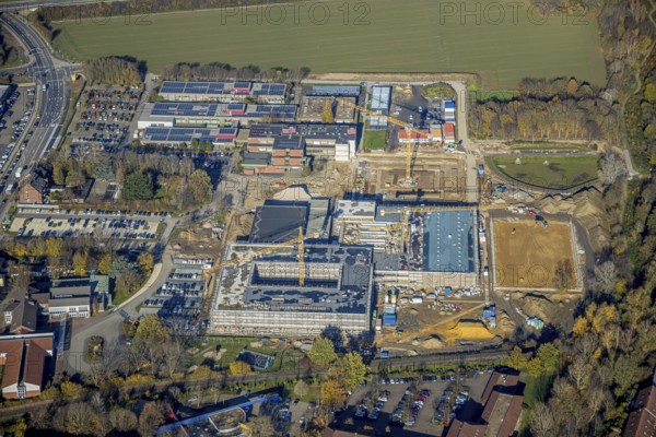 Aerial view, construction site, new school building, vocational college campus for technology Mörs, Mörs, Ruhr area, North Rhine-Westphalia, Germany, construction work, construction, construction area, building site, building plots, construction project, construction site, vocational school, education, educational institution, DE, Europe, educational institute, aerial photograph, aerial photography, aerial photography, new building, Repelener Straße, school, overview, bird's eye view, bird's eye view, overview