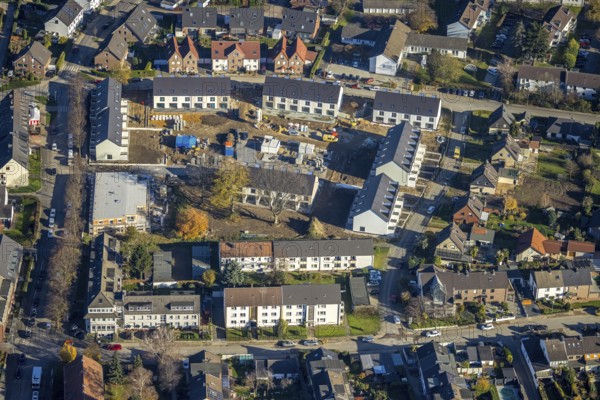 Aerial view, construction site, new building, residential park Taubenstraße, Rheinkamp-Meerbeck, Mörs, Ruhr area, North Rhine-Westphalia, Germany, construction work, construction, construction area, building site, building plots, construction project, construction site, DE, Europe, property tax, real estate, aerial photograph, aerial photography, aerial photography, new building, terraced houses, overview, bird's eye view, residential complex, living and living, residential area, residential buildings, residential quality, residential neighbourhood, housing estate, birds-eyes view, overview