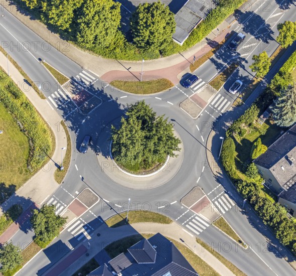 Aerial view, roundabout, Paradieser Weg, Ardeyweg, Senator-Schwarz-Ring, Soest, Soester Börde, North Rhine-Westphalia, Germany, DE, Europe, birds-eyes view, aerial view, aerial photography, aerial photography, overview, bird's eye view