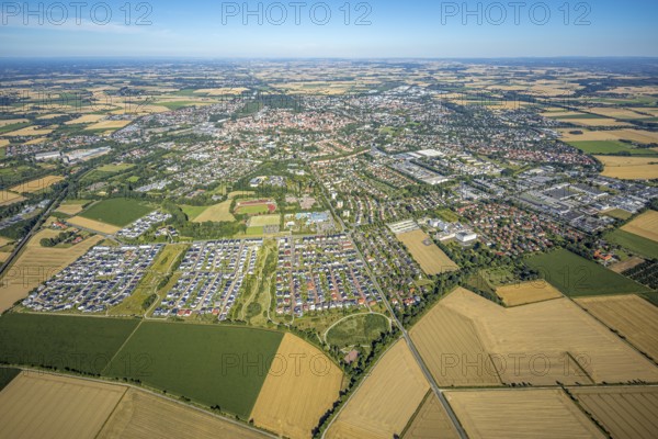 Aerial view, overview of Soest from the west, new development areas at Ardeyweg, Soest, Soester Börde, North Rhine-Westphalia, Germany, DE, Europe, birds-eyes view, aerial view, aerial photography, aerial photography, overview, bird's eye view