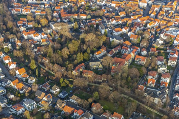 Aerial view, Bergenthalpark, Spital Physio, Soest, Soester Börde, North Rhine-Westphalia, Germany, DE, Daelengasse, Europe, health care, green area, paediatric practice, clinic, aerial view, aerial photography, aerial photography, medical facility, medical assistance, emergency service, Nöttenstraße, park, overview, bird's-eye view, overview, medical care