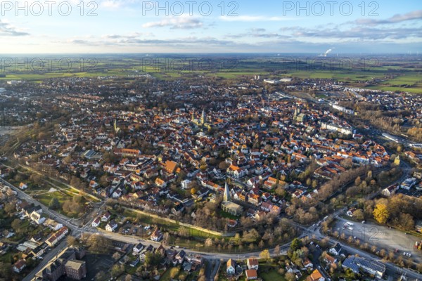 Aerial view, city centre view, old town, Wallstraßen, protestant church Sankt Maria zur Wiese, St. Petri Alde Kerke, St. Patrokli-Dom, Sankt Pauli Kirche, St. Albertus-Magnus-Kirche, Soest, Soester Börde, North Rhine-Westphalia, Germany, place of worship, DE, cathedral, Europe, distant view, religious community, place of worship, holy place, church, parish, denomination, aerial view, aerial photography, aerial photography, religion, religious site, overview, bird's-eye view, overview