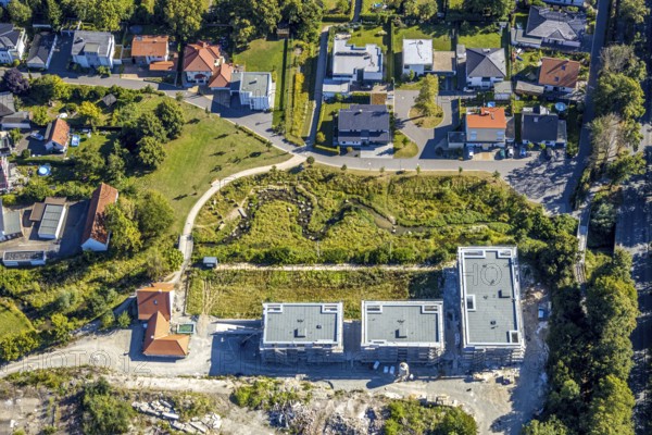 Aerial view, three residential buildings at the renaturalised Soestbach, former outdoor swimming pool soest, Soest, Soester Börde, North Rhine-Westphalia, Germany, DE, Europe, birds-eyes view, aerial view, aerial photography, aerial photography, overview, overview, bird's eye view