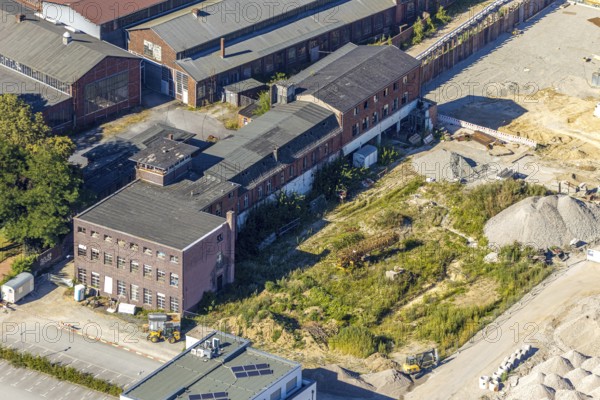 Aerial view, Merkur Living - Merkurhöfe, Merkur site, brick building, new development area with high-quality living, Soest, Soester Börde, North Rhine-Westphalia, Germany, DE, Europe, birds-eyes view, aerial view, aerial photography, aerial photography, overview, bird's eye view