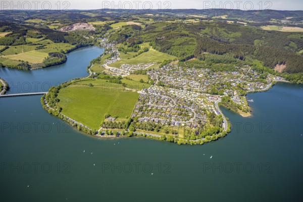 Aerial view, camping site Seeblick, holiday village Listersee, camping site Eckmann, Meinerzhagen, Märkischer Kreis, Sauerland, North Rhine-Westphalia, Germany, Badestelle Windebruch, DE, Europe, aerial view, aerial photography, aerial photography, lakeside road, overview, bird's eye view, forest area, birds-eyes view, overview