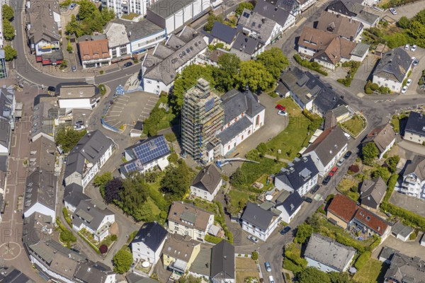 Aerial view, construction site renovation Jesus-Christus-Kirche, Meinerzhagen, Märkischer Kreis, Sauerland, North Rhine-Westphalia, Germany, place of worship, construction work, scaffolding, construction measure, construction project, construction site, DE, Europe, faith community, place of worship, church, parish, denomination, aerial photograph, aerial photography, aerial photography, religion, renovation, refurbishment, overview, bird's-eye view, overview