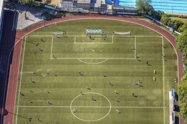 Aerial photo, Baumhofstadion, training games, Niedersprockhövel, Sprockhövel, Ruhr area, North Rhine-Westphalia, Germany, Corona measures, DE, Ennepe-Ruhr-Kreis, Europe, football pitch, football stadium, aerial photography, aerial photography, aerial photography, sports, sports facilities, sports field, sports facility, training sessions, training grounds, overview, bird's eye view, bird's eye view, overview