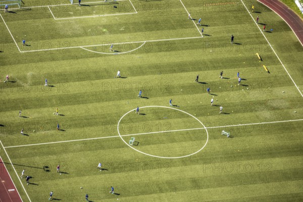 Aerial photo, Baumhofstadion, training games, Niedersprockhövel, Sprockhövel, Ruhr area, North Rhine-Westphalia, Germany, Corona measures, DE, Ennepe-Ruhr-Kreis, Europe, football pitch, football stadium, aerial photography, aerial photography, aerial photography, sports, sports facilities, sports field, sports facility, training sessions, training grounds, overview, bird's eye view, bird's eye view, overview