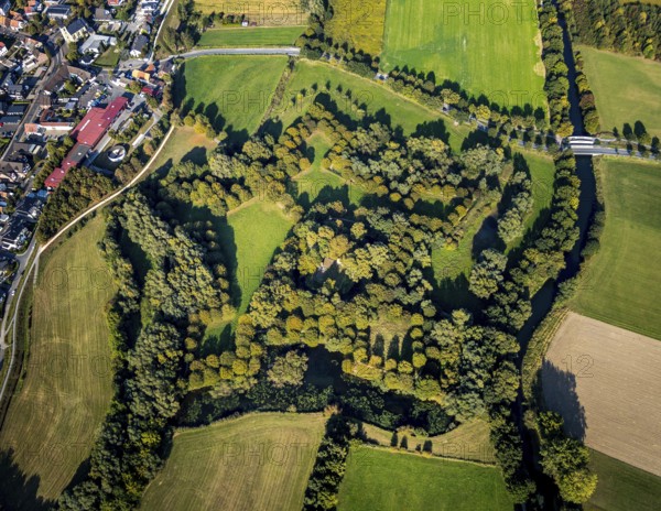 Aerial view, Lipperode Castle, in the forest, Lipperode, Lippstadt, Soest district, North Rhine-Westphalia, Germany, castle, castle remains of a moated castle, castle ruins, DE, Europe, Kreis-Soest-Buch, KreisSoestBuch, aerial photograph, aerial photography, aerial photography, park, park area, overview, bird's eye view, forest area, Zum Amt, birds-eyes view, overview