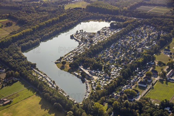Aerial view, Camping Margaretensee, Lippstadt, Kreis Soest, North Rhine-Westphalia, Germany, camping, camping site, camping houses, camping mobile, camping site, DE, Europe, leisure, hobby, Kreis-Soest-Buch, KreisSoestBuch, aerial view, aerial photography, aerial photography, lake, overview, bird's-eye view, motorhome, caravan, birds-eyes view, overview