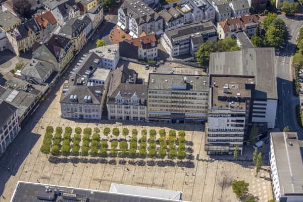 Aerial view, Rathausplatz, Sparkasse Lüdenscheid, Stadtwerke Lüdenscheid Energietreff Rathausplatz, row of trees, commercial buildings, Lüdenscheid, Märkischer Kreis, Sauerland, North Rhine-Westphalia, Germany, DE, Europe, aerial view, aerial photography, aerial photography, overview, bird's eye view, birds-eyes view, overview