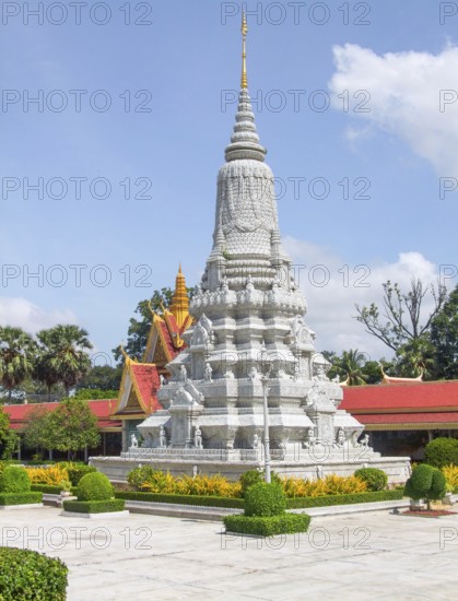 Scenery around the Royal Palace in Phnom Penh located in Cambodia