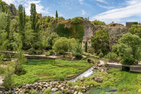 Scenery around the Fontaine-de-Vaucluse, a commune near a same named spring in the southeastern French department of Vaucluse