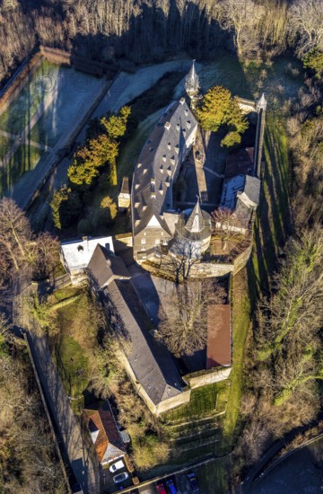 Aerial view, Hohenlimburg Castle, Hagen, Ruhr area, North Rhine-Westphalia, Germany, Alter Schlossweg, castle, castle complex, DE, Europe, property tax, hilltop castle, real estate, aerial view, aerial photography, aerial photography, castle, castle complex, castle hill, castle park, sight, overview, bird's-eye view, forest area, woodland, living and life, residential area, residential buildings, birds-eyes view, overview