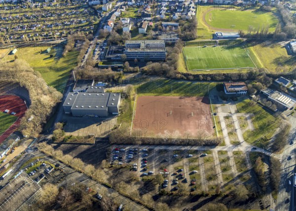 Aerial photo, Ischelandhalle, sports facility, Theodor-Heuss-Gymnasium, Hagen, Ruhr area, North Rhine-Westphalia, Germany, education, educational institution, DE, Europe, grammar school, Humpertstraße, teaching institute, aerial photo, aerial photography, aerial photography, school, sports, sports facilities, sports field, sports facility, overview, bird's-eye view, overview