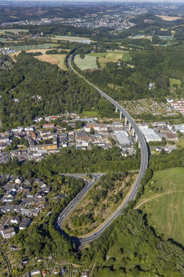 Aerial view, Volme descent and Volme bridge, local view Delstern, Hagen, Ruhr area, North Rhine-Westphalia, Germany, DE, Europe, distant view, aerial view, aerial photography, aerial photography, local view, road traffic, overview, bird's eye view, Volme bridge, birds-eyes view, overview