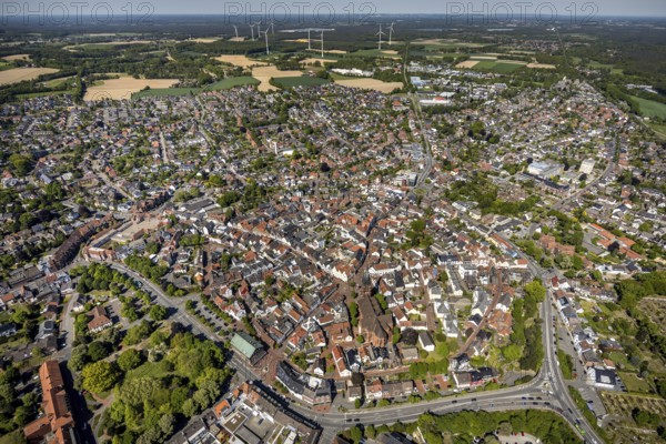 Aerial view, city view and old town, wind turbines, Haltern am See, Münsterland, Ruhr area, North Rhine-Westphalia, Germany, place of worship, DE, Europe, religious community, place of worship, church, parish, denomination, aerial view, aerial photography, aerial photography, religion, St. Sixtus Church, overview, bird's eye view, wind turbine, wind energy plant, wind power, wind turbine, wind turbines, bird's eye view, overview