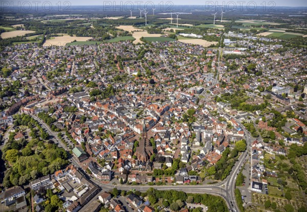 Aerial view, city view and old town, wind turbines, Haltern am See, Münsterland, Ruhr area, North Rhine-Westphalia, Germany, place of worship, DE, Europe, religious community, place of worship, church, parish, denomination, aerial view, aerial photography, aerial photography, religion, St. Sixtus Church, overview, bird's eye view, wind turbine, wind energy plant, wind power, wind turbine, wind turbines, bird's eye view, overview