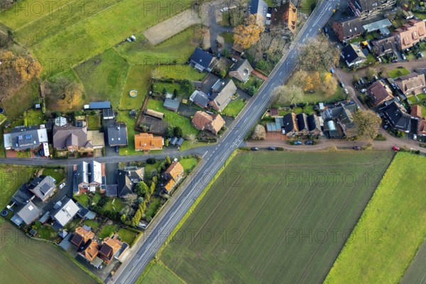 LIPPRAMSDORF 16.12.2020 Aerial view of Residential area of a multi-family house settlement Lembecker Straße - Mühlenweg in Lippramsdorf in the state North Rhine-Westphalia, Germany // Aerial view of Residential area of a multi-family house settlement Lembecker Straße - Mühlenweg in Lippramsdorf in the state North Rhine-Westphalia, Germany. Photo: Hans Blossey