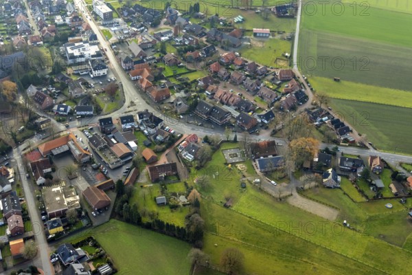 LIPPRAMSDORF 16.12.2020 Aerial view of Residential area of a multi-family house settlement Lembecker Straße - Mühlenweg in Lippramsdorf in the state North Rhine-Westphalia, Germany // Aerial view of Residential area of a multi-family house settlement Lembecker Straße - Mühlenweg in Lippramsdorf in the state North Rhine-Westphalia, Germany. Photo: Hans Blossey